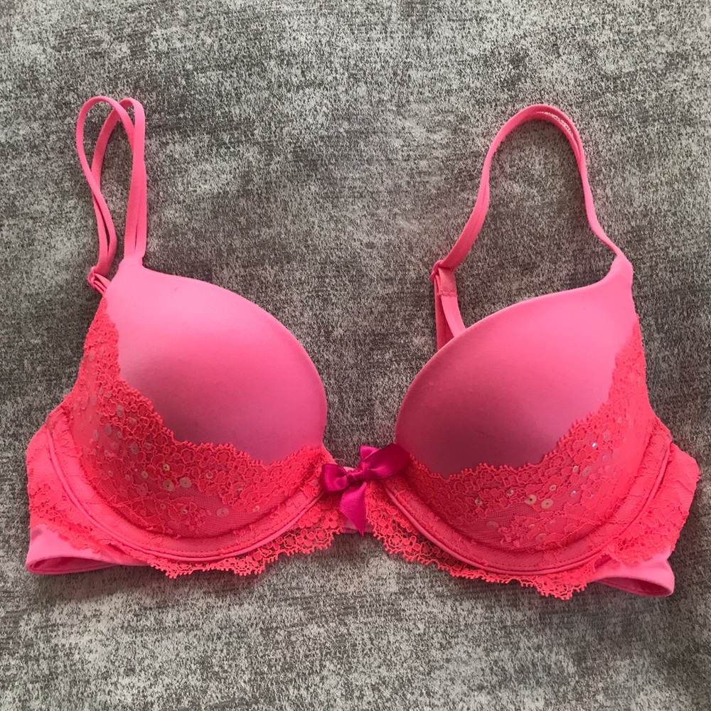 Victoria’s Secret Very Sexy Bra